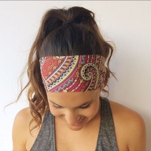 Hair band Brocade motifs for women